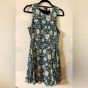 Batik Style Green & White Dress 💚🤍